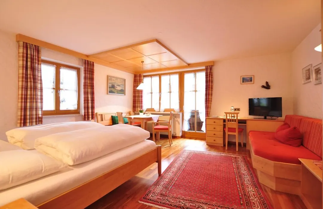 Gästehaus Renn - Zentral in Oberstdorf-1