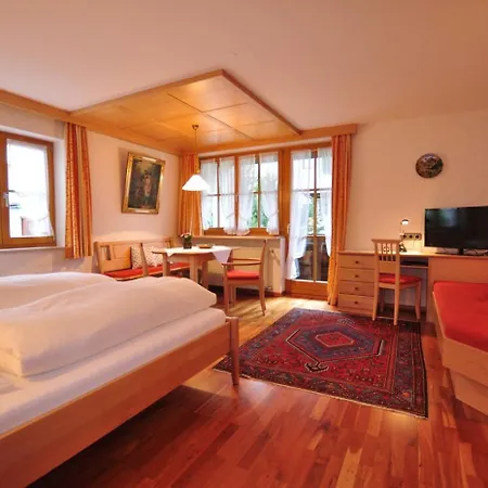Gästehaus Renn - Zentral in Oberstdorf-3